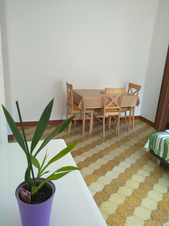 Apartments Vrsalovic Bol Extérieur photo