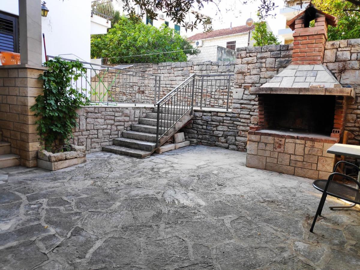 Apartments Vrsalovic Bol Extérieur photo