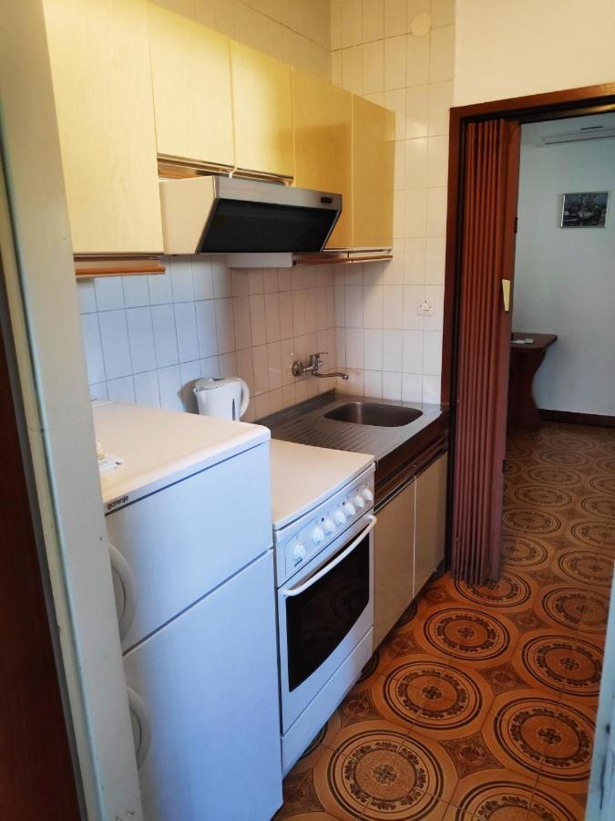 Apartments Vrsalovic Bol Extérieur photo